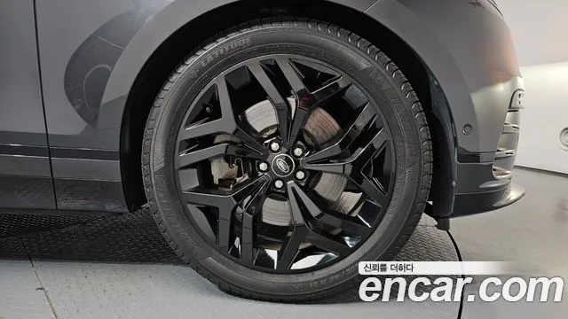 Land Rover Range Rover Velar — Фото автомобиля 6