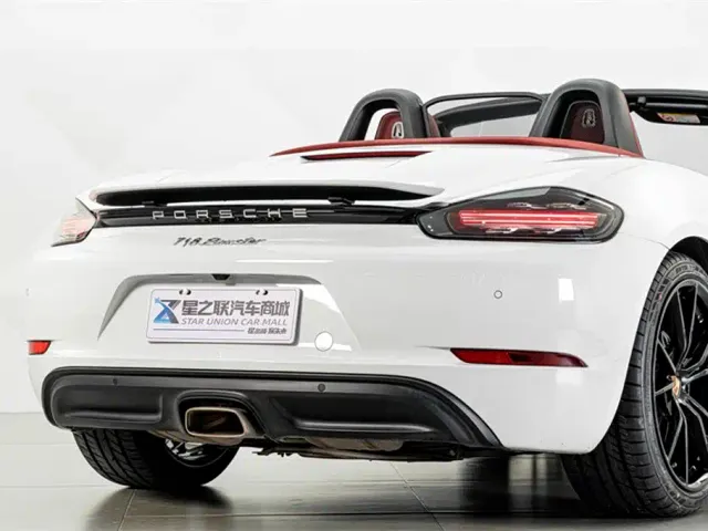 Porsche 718 — Фото автомобиля 9