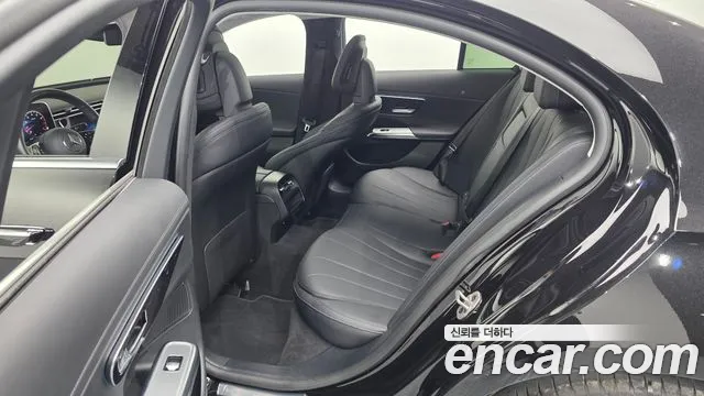 Mercedes-Benz E-Class W214 — Фото автомобиля 11