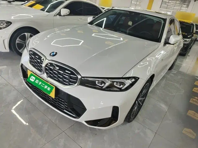 Фотография автомобиля — BMW 3 Series