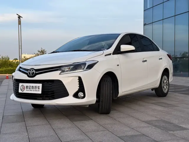 Фотография автомобиля — Toyota Vios