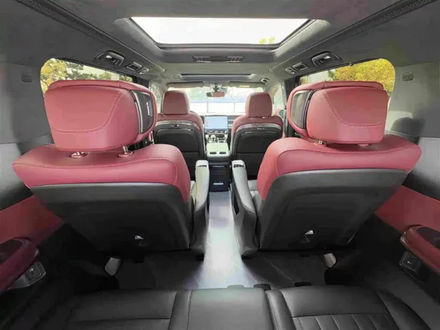 GAC Trumpchi M8 — Фото автомобиля 23