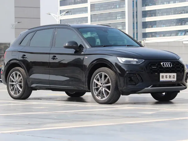 Audi Q5L — Фото автомобиля 3