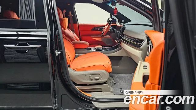 Kia Canival Новый Carnival 4 поколение Дизель 9 мест Hi-Limousine (Спецкузов) — Фото автомобиля 6