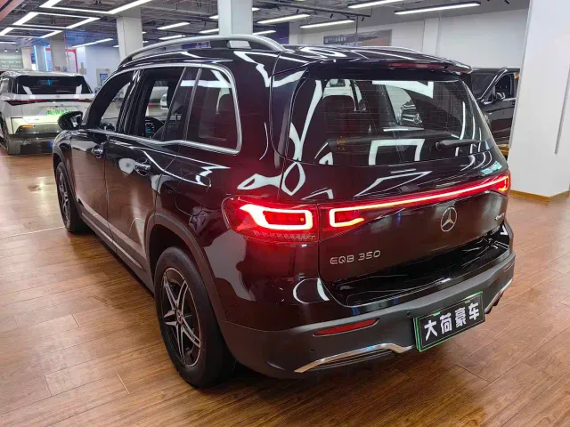 Mercedes-Benz EQB — Фото автомобиля 6