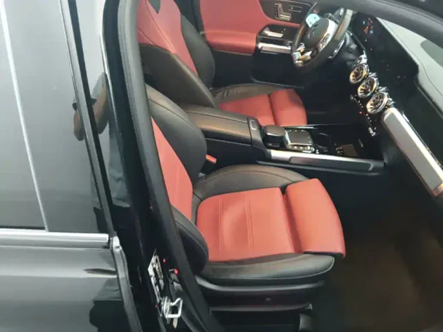 Mercedes-Benz GLB AMG — Фото автомобиля 24