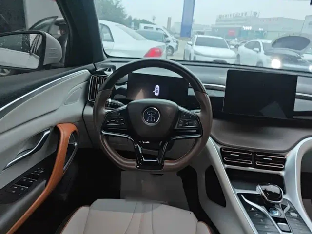 BYD Song Pro — Фото автомобиля 10