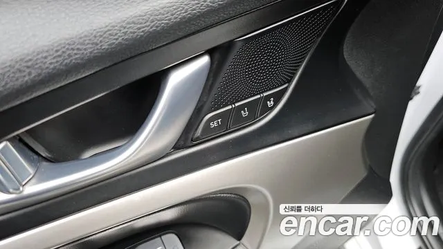 Genesis G70 — Фото автомобиля 5