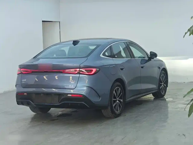 BYD Seal 06 — Фото автомобиля 9