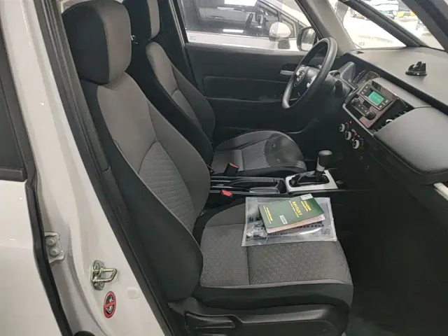 Honda Fit — Фото автомобиля 24