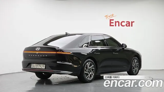 Hyundai Grandeur GN7 — Фото автомобиля 2