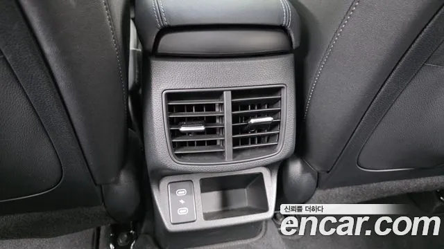 Kia Seltos New — Фото автомобиля 25