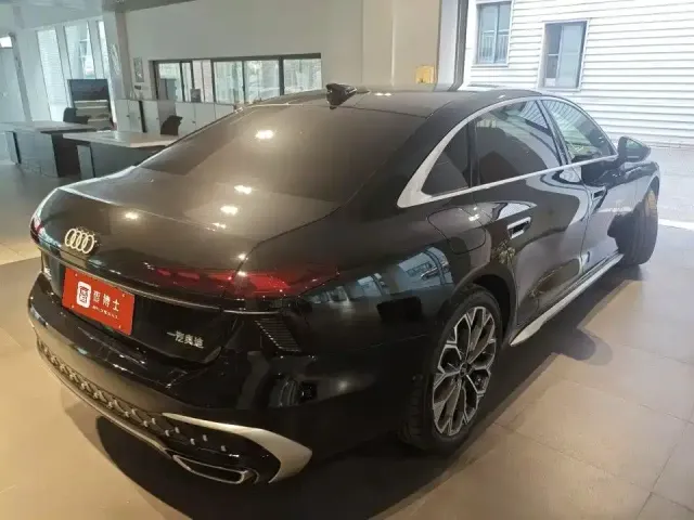 Audi A6L — Фото автомобиля 2