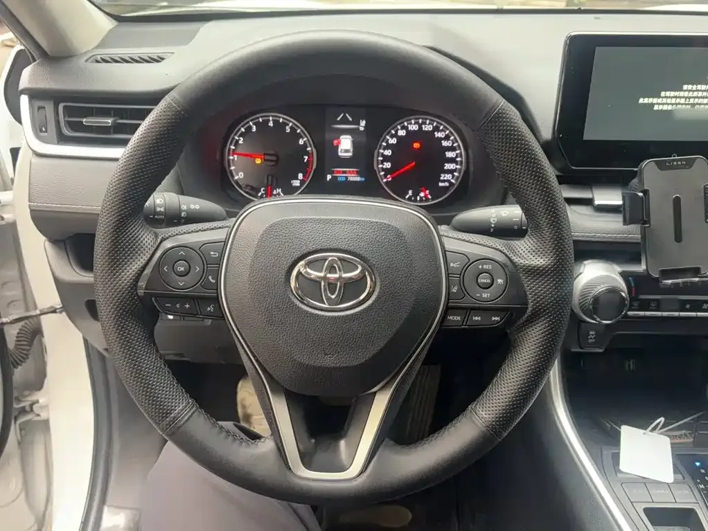 Toyota Wildlander 2022 2.0L CVT FWD Luxury Edition — Фото автомобиля 3