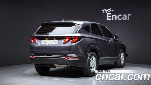 Hyundai Tucson Tucson (NX4) Дизель 2.0 2WD — Фото автомобиля 2