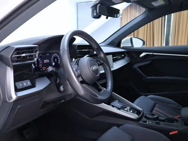 Audi A3 — Фото автомобиля 11