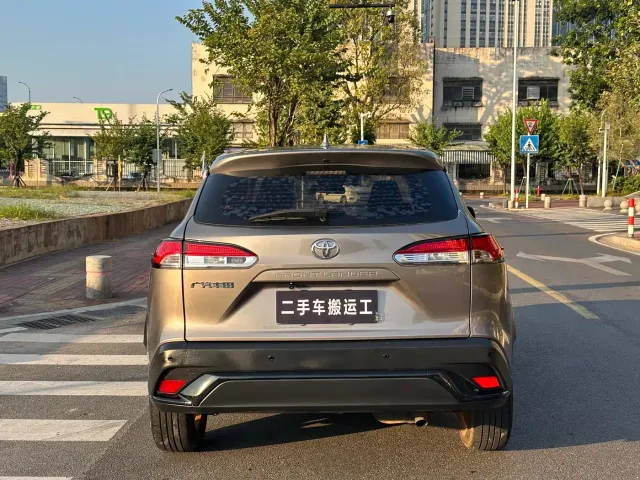 Toyota Frontlander — Фото автомобиля 5