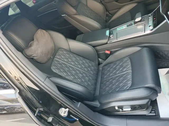 Audi A6L — Фото автомобиля 24