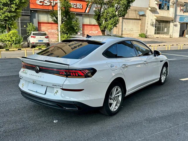 Volkswagen Lamando — Фото автомобиля 6