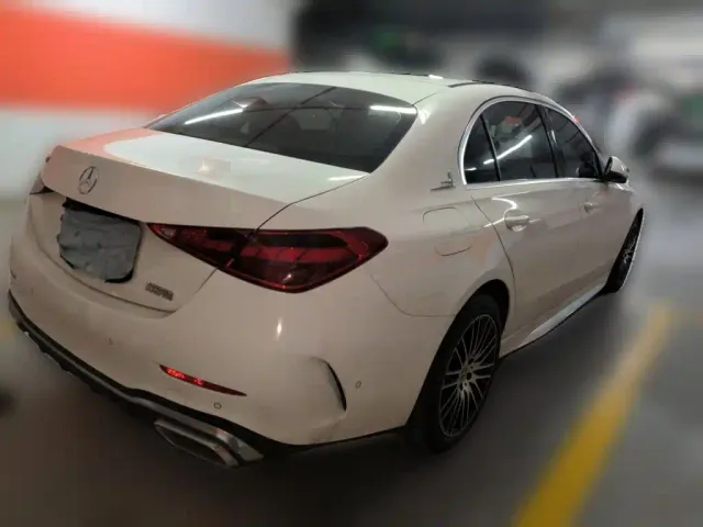 Mercedes-Benz C-Class — Фото автомобиля 6
