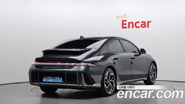 Hyundai Ioniq 6 — Фото автомобиля 2