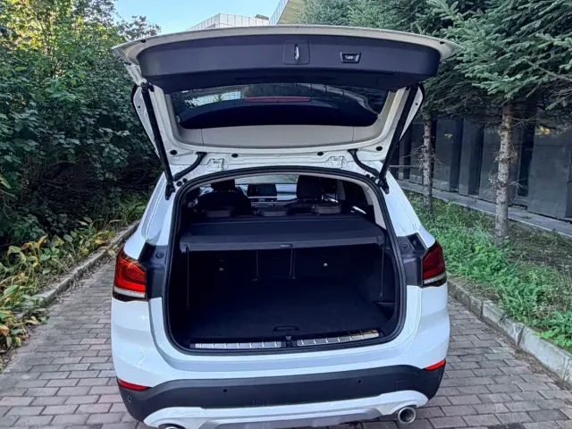 BMW X1 — Фото автомобиля 7