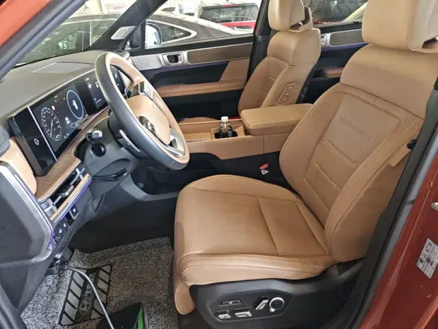 Hyundai Santa Fe — Фото автомобиля 14