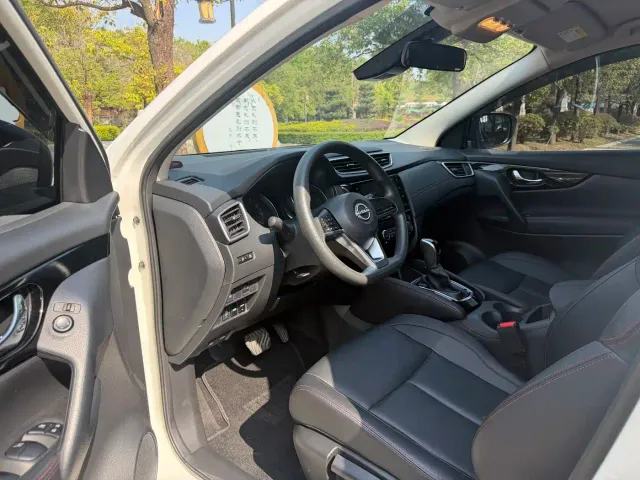 Nissan Qashqai — Фото автомобиля 8