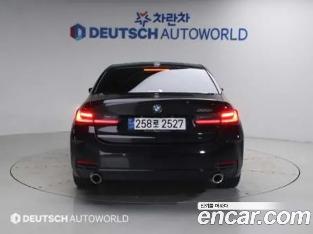 BMW 3-Series — Фото автомобиля 4