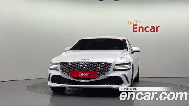Genesis G80 Бензин 2.5 турбо AWD — Фото автомобиля 3