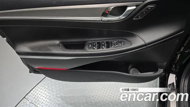 Hyundai Grandeur Exclusive — Фото автомобиля 24