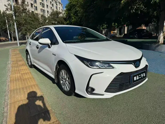 Toyota Corolla — Фото автомобиля 3