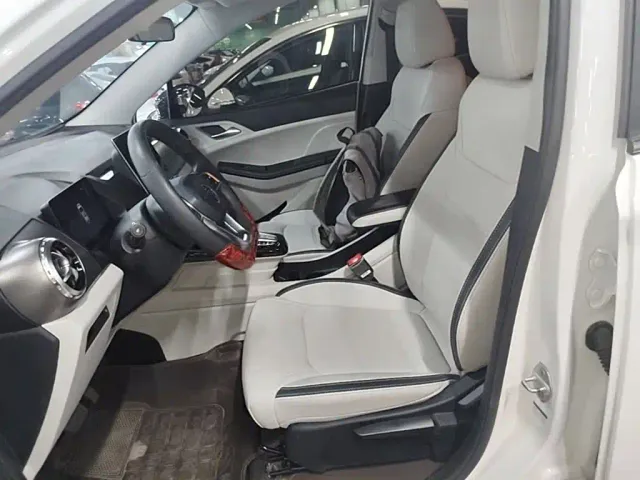 BYD Yuan Pro — Фото автомобиля 14