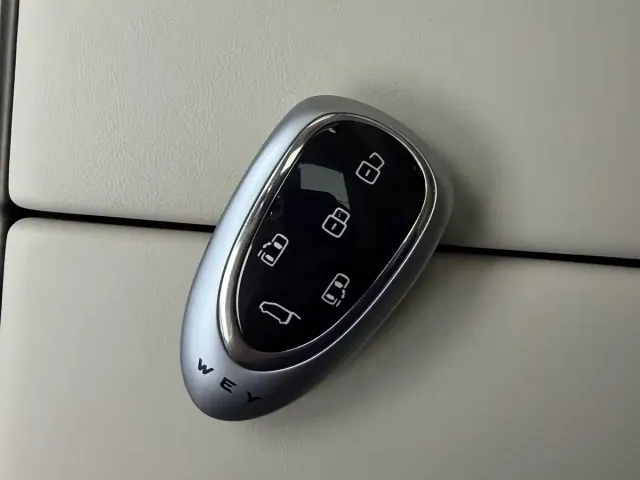 WEY WEY Alpine 2023 AWD Flagship — Фото автомобиля 8