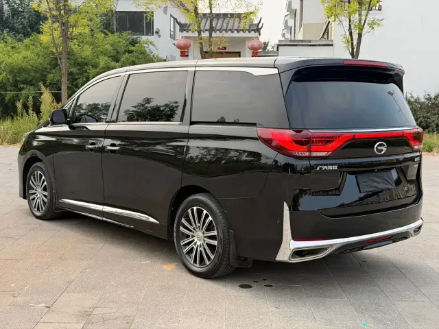 GAC Trumpchi M8 — Фото автомобиля 6