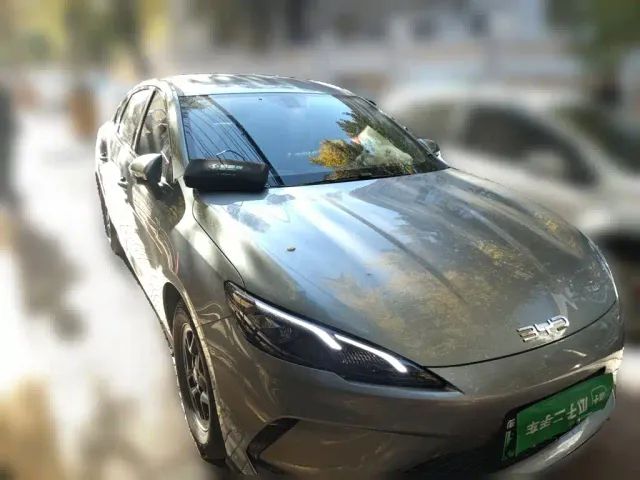 BYD Seal 05 DM-i — Фото автомобиля 3