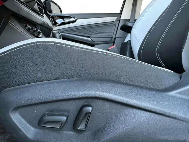 Jetta VS7 — Фото автомобиля 6