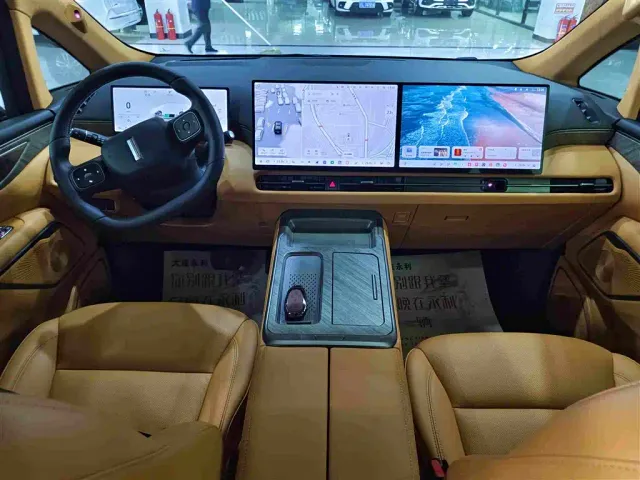 Wey Alpine — Фото автомобиля 6