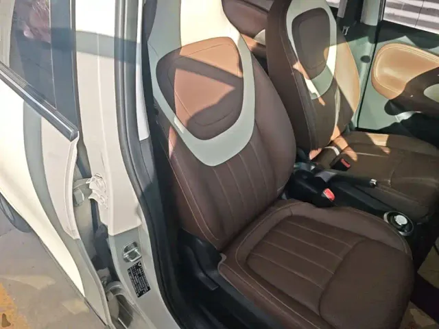 Wuling Bingo — Фото автомобиля 24