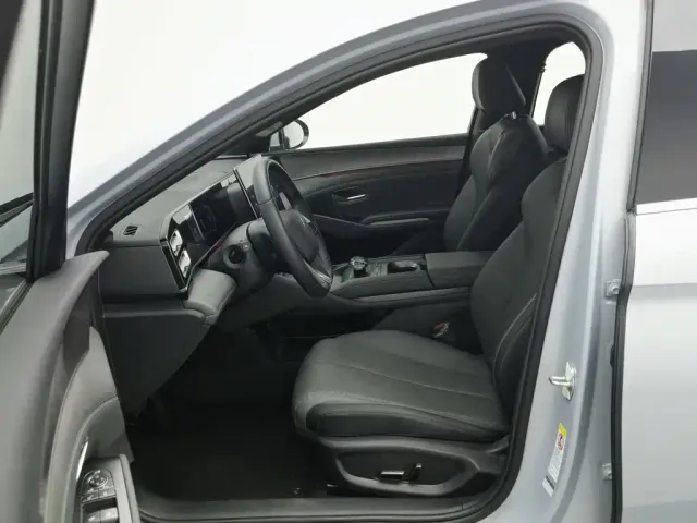 BYD Qin L — Фото автомобиля 10