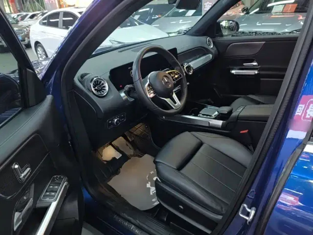 Mercedes-Benz GLB-Class — Фото автомобиля 15