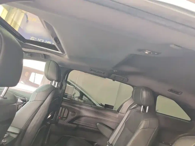 Toyota Sienna — Фото автомобиля 17