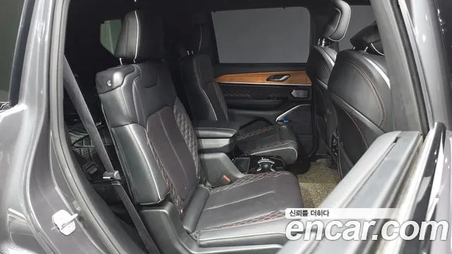 Jeep Cherokee Grand Cherokee(WL) L 3.6 Summit Reserve — Фото автомобиля 12