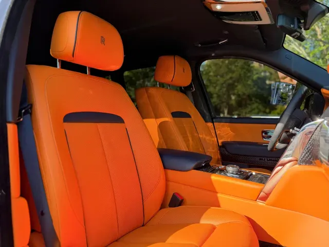 Rolls-Royce Cullinan — Фото автомобиля 20