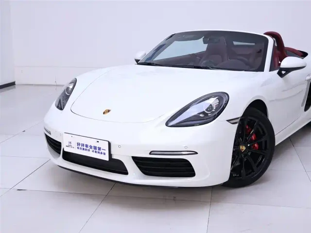 Porsche 718 — Фото автомобиля 3