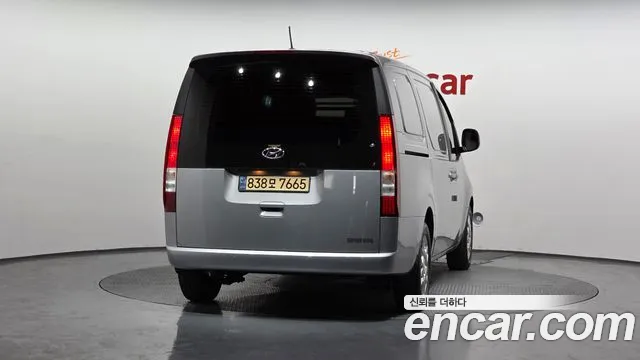 Hyundai Staria Staria Карго 3 места — Фото автомобиля 4