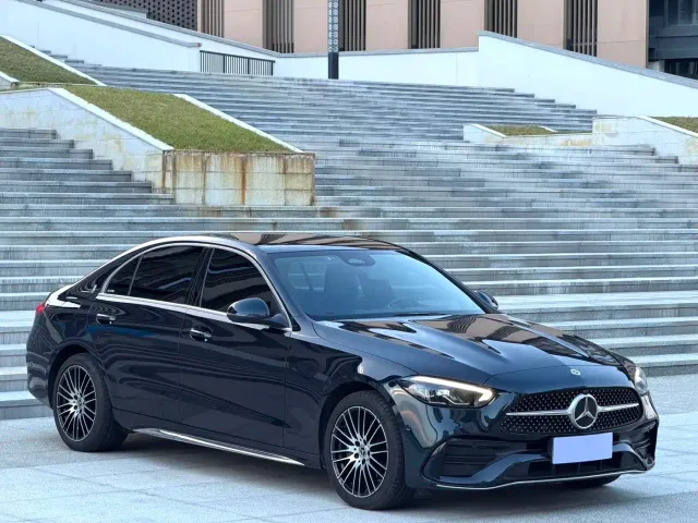 Mercedes-Benz C-Class — Фото автомобиля 3