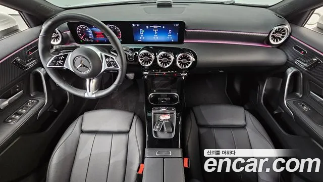 Mercedes-Benz A-Class — Фото автомобиля 7
