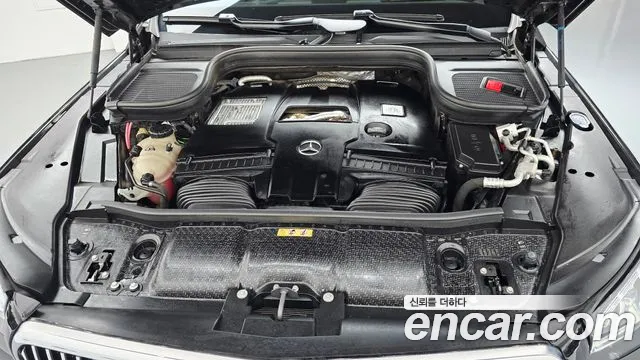 Mercedes-Benz GLS-Class — Фото автомобиля 6