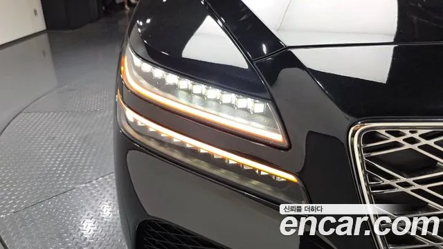 Genesis GV80 — Фото автомобиля 7